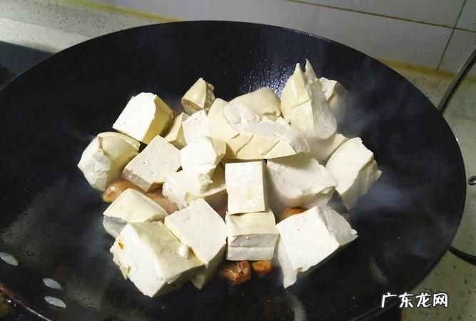 豆腐块怎么做好吃,豆腐怎么做才好吃