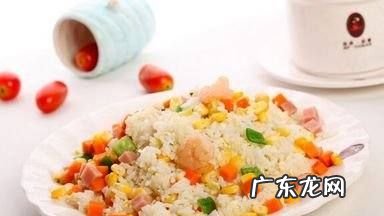 扬州炒饭的配料是哪些,正宗的扬州炒饭有哪些配料