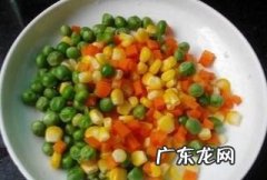 扬州炒饭的配料是哪些,正宗的扬州炒饭有哪些配料
