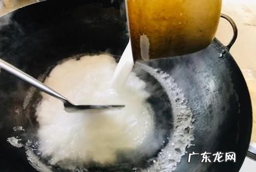 搅凉粉要搅多久才熟,凉拌凉粉凉粉需要煮多久