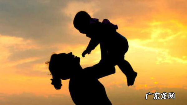 夸赞母亲的格言,赞扬母亲的名言警句或诗句