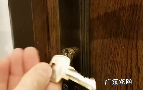 门锁不灵活用什么润滑,门锁不灵活用什么润滑最好