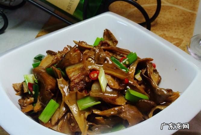 野生菌一般要炒多长时间,炒蘑菇几分钟能熟透