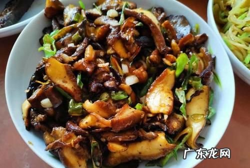野生菌一般要炒多长时间,炒蘑菇几分钟能熟透
