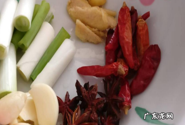 怎么做冷面家庭做法,冷面的做法及调料配方怎么做