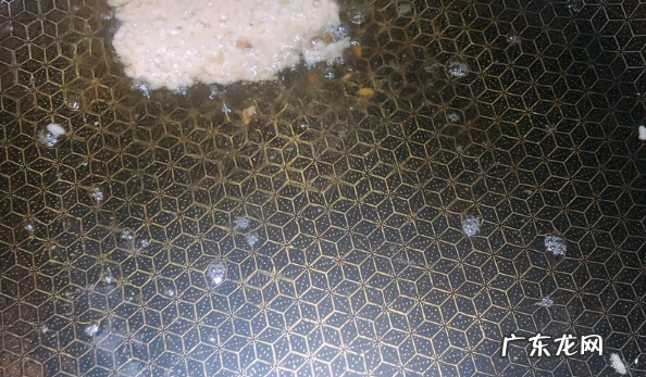 锅巴不脆了怎么才能变脆,锅巴潮了怎么处理