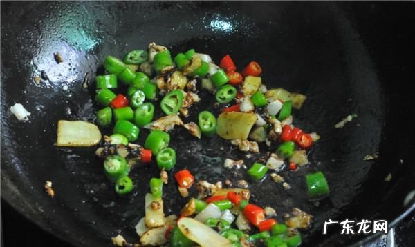 牛蛙怎么做好吃,牛蛙怎么做好吃又简单