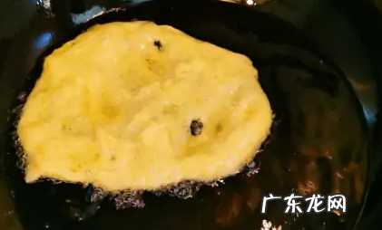 油饼的家常做法,家常油饼的做法