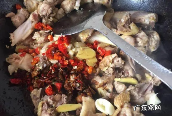 红烧鸡的做法,正宗红烧鸡的做法步骤图解