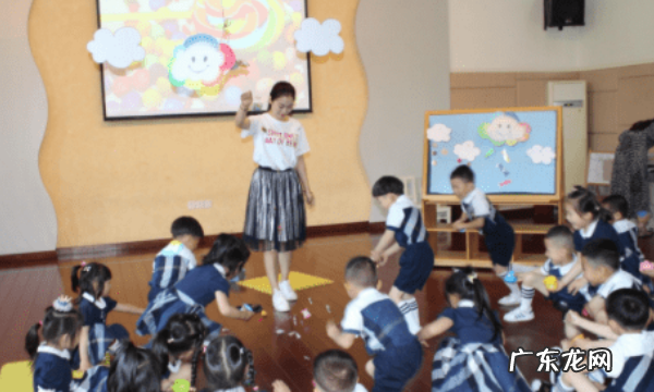 幼儿园老师寄语简单句子,教师寄语幼儿园简短一句话