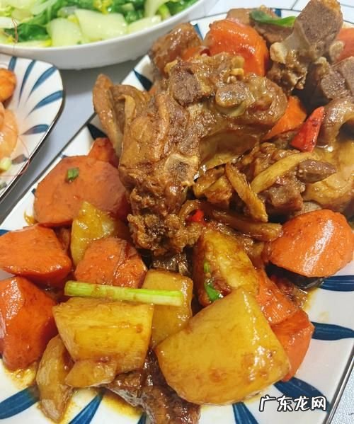 红烧排骨怎么做好吃,红烧排骨怎么做才好吃