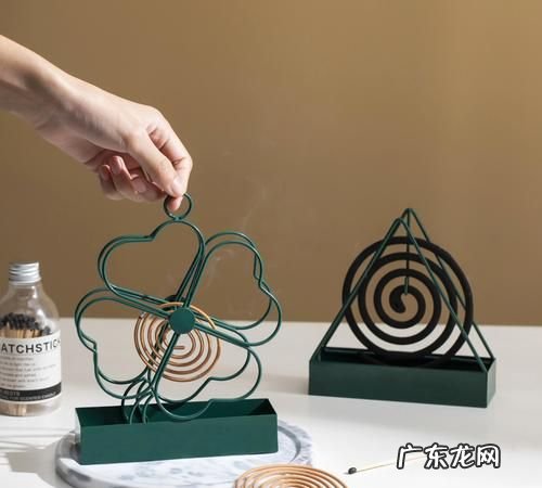 蚊香架子的正确使用方法,蚊香的托盘正确使用方法