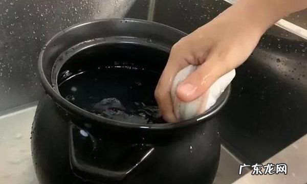 陶瓷锅怎么开锅,陶瓷砂锅第一次使用要注意什么