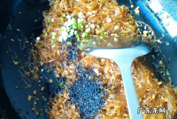 蚂蚁上树的家常做法,蚂蚁上树怎么做