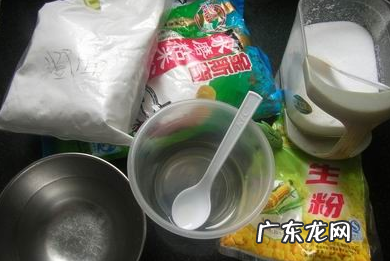 肠粉是用什么粉做的,肠粉是用什么粉做的