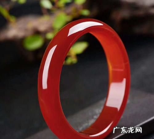 玉髓和玛瑙的区别,玉髓和玛瑙的区别