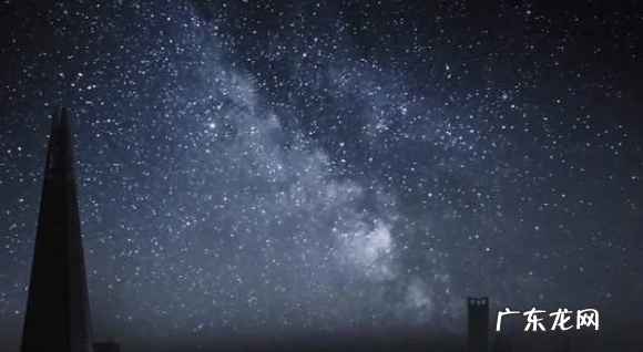 星星靠什么发光,星星为什么会发光的简单回答