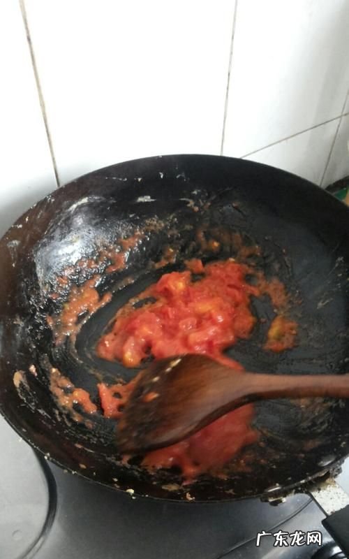 西红柿泥需要煮熟,婴儿辅食西红柿泥的做法