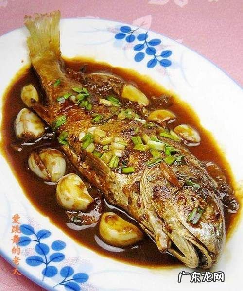 蒜子烧黄鱼做法图解,蒜烧黄鱼的做法