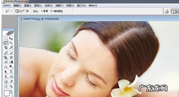 在ps中如何使皮肤变白,怎样用ps把照片人物皮肤变白