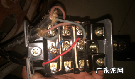三相倒顺开关怎么接,有谁可以告诉我湖北襄阳哪里6:30开叉车工资日结的
