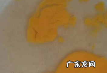 鸡蛋泄黄了还能不能吃,鸡蛋散黄还能吃 是真的