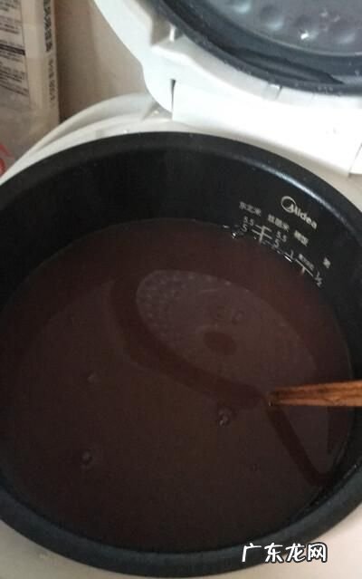 一般电饭煲煮粥要多久,电饭锅煮粥需要多久的时间