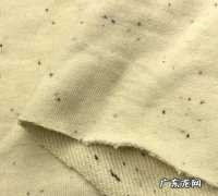 毛巾为什么会长黑斑,为什么我的毛巾上老是有黑点点