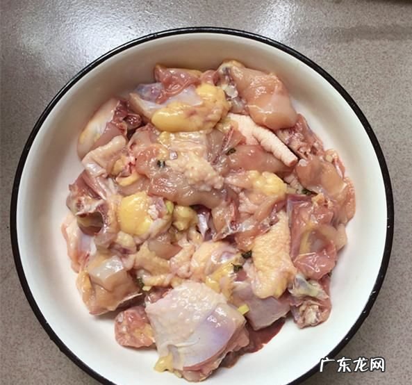 仔姜烧鸡的正宗做法,生炒鸡的制作方法