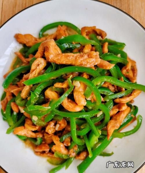 鸡肉炒什么配菜好吃,鸡肉配什么菜炒好吃