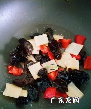 滑炒鱼片的做法,滑炒鱼片的做法