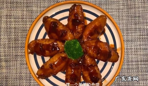 红烧鸡翅的家常做法,家常红烧鸡翅根最简单做法