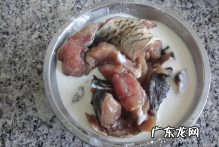 简单炸鱼的做法,红烧炸鱼块的家常做法简单