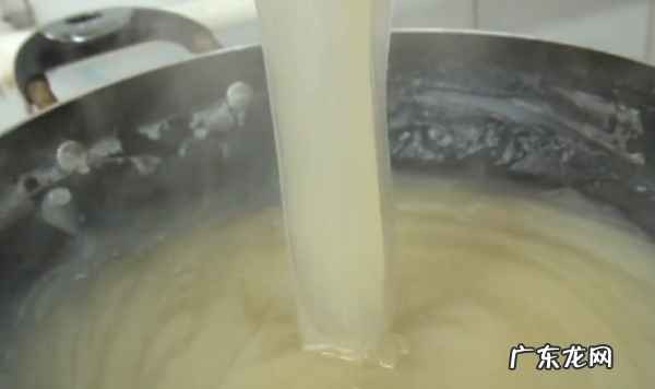 凉粉的做法教程,怎么做凉粉的教程