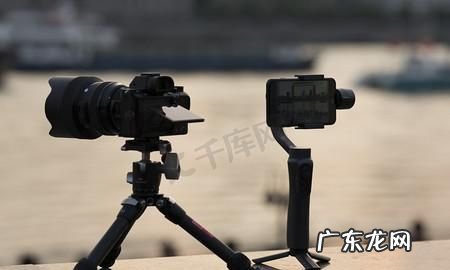 没有三脚架怎么拍夜景,晚上拍照必须要三脚架