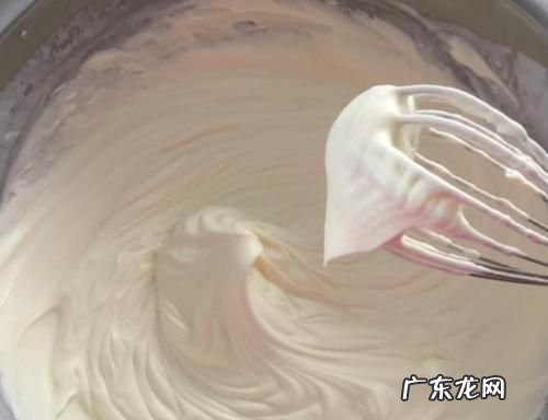 淡奶油冷藏后变膏体还能用,淡奶油倒出来是膏状还能打发
