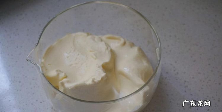 淡奶油冷藏后变膏体还能用,淡奶油倒出来是膏状还能打发