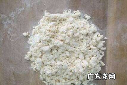 饺子皮怎么和面,饺子皮怎么和面又软又好吃