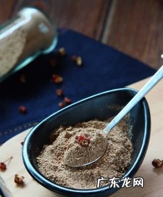 椒盐粉怎么做,椒盐粉是什么原料做的
