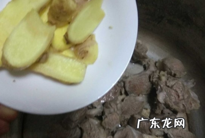 单县羊汤配方 又香又鲜很好喝,正宗单县羊汤的做法和配料
