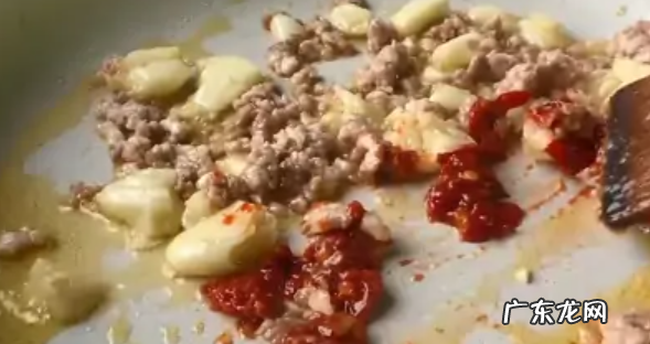 干煸四季豆的做法,干煸四季豆的做法 最正宗的做法空气炸锅