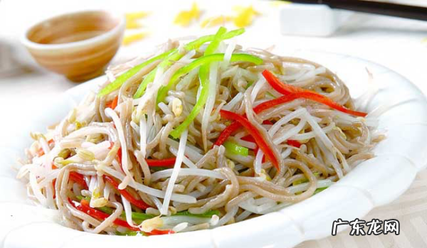 绿豆牙莱怎么炒好吃,清炒绿豆芽怎么做好吃