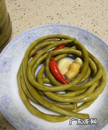泡酸豇豆最简单的方法,如何泡酸豇豆的做法