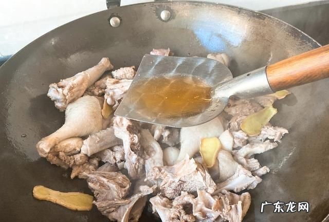 怎么炖鸭子好吃,怎样炖鸭才好吃又简单