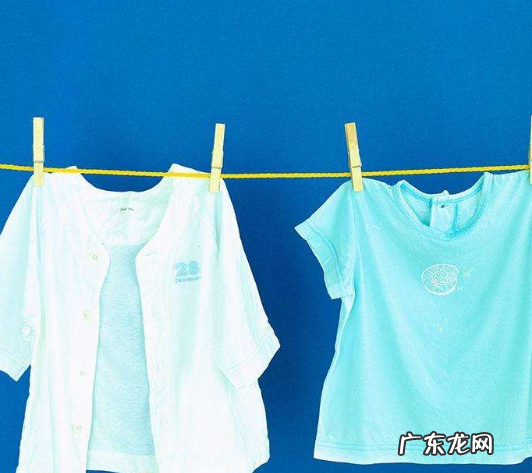 衣服泡臭了该如何清理,衣服泡臭了怎么去除臭味如何去除衣服的臭味