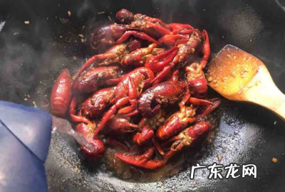 龙虾怎么吃的,蒜蓉龙虾怎么做好吃又简单