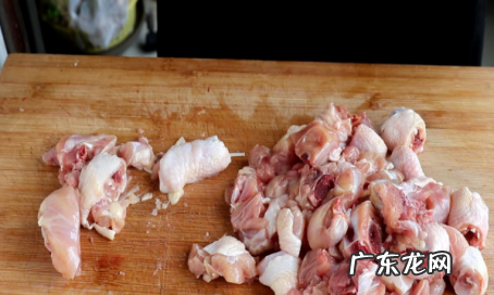 辣子鸡丁的家常做法,请介绍下辣子鸡丁的常见做法和做法