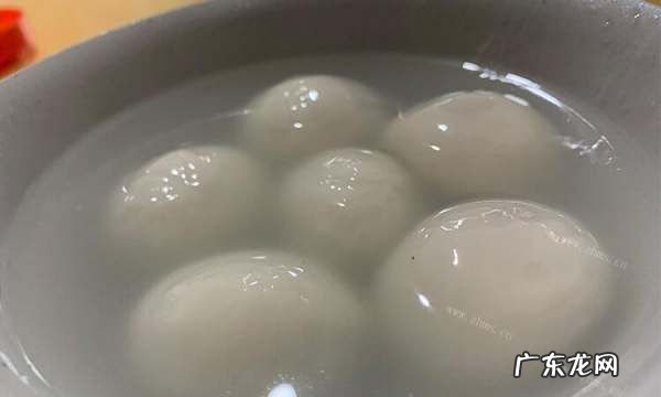 元宵汤圆的区别,元宵和汤圆的区别