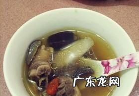 红参煲鸡汤的做法,红参茯苓煲鸡汤的做法 滋补药膳推荐