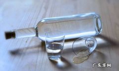 酒精能从下水道冲走吗,酒精不小心倒入了水池怎么办